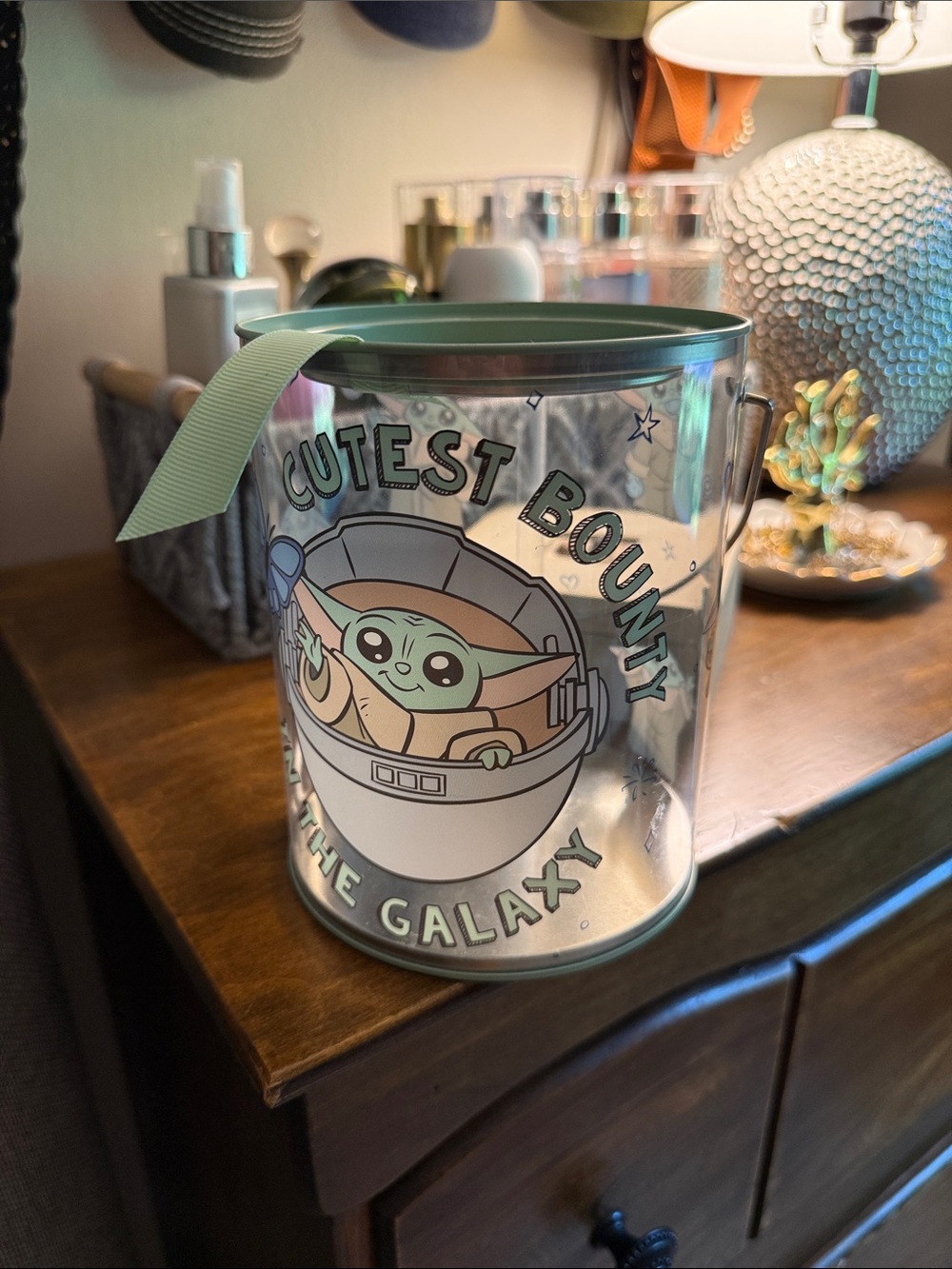 Cutest Bounty The Galaxy Decorative Green Candy or Coin Tin